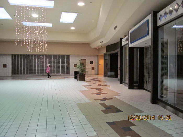 The Shops at Westshore (Westshore Mall) - 2014 Photos From A Trip To The Mall Blog